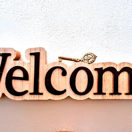 Lejlighed Silenziosissimo In Centro A 2 Min Da Stazione, Castello E Duomo *