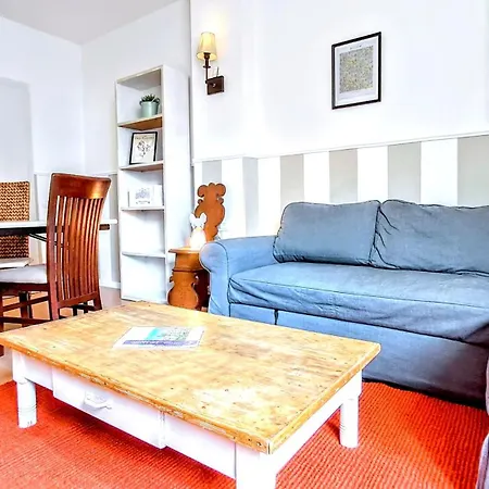 Lägenhet Silenziosissimo In Centro A 2 Min Da Stazione, Castello E Duomo *