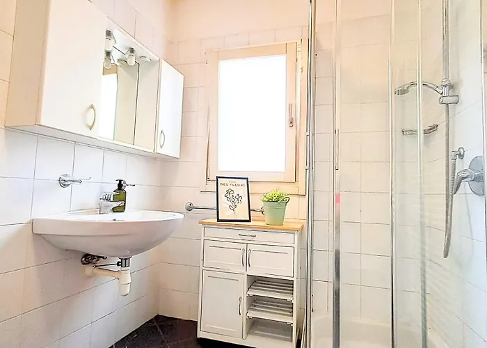 Silenziosissimo In Centro A 2 Min Da Stazione, Castello E Duomo דירה