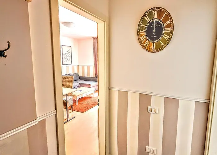 Silenziosissimo In Centro A 2 Min Da Stazione, Castello E Duomo