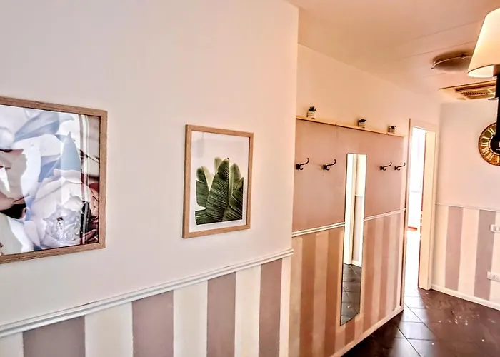 Lägenhet Silenziosissimo In Centro A 2 Min Da Stazione, Castello E Duomo Trento