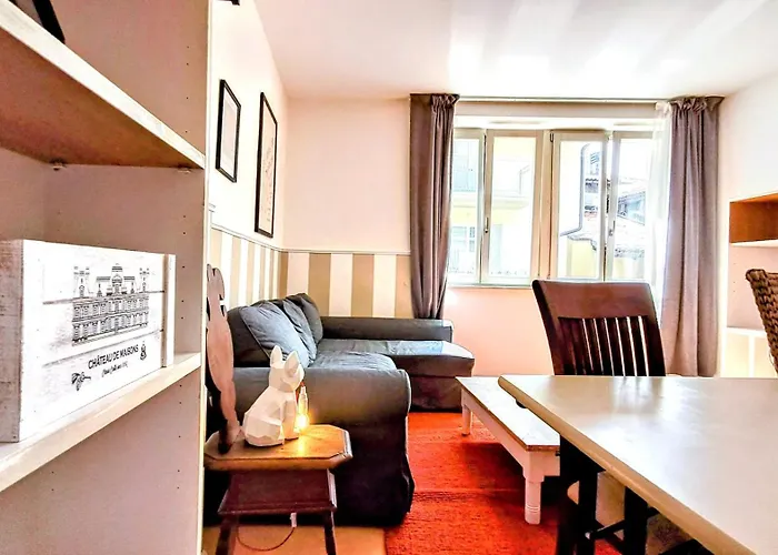 Silenziosissimo In Centro A 2 Min Da Stazione, Castello E Duomo *