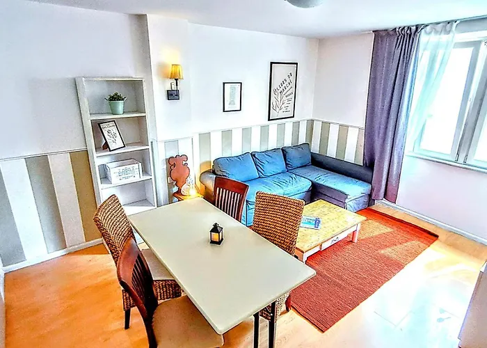 Silenziosissimo In Centro A 2 Min Da Stazione, Castello E Duomo דירה