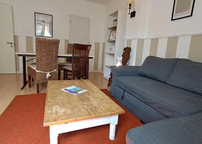 Silenziosissimo In Centro A 2 Min Da Stazione, Castello E Duomo Lägenhet